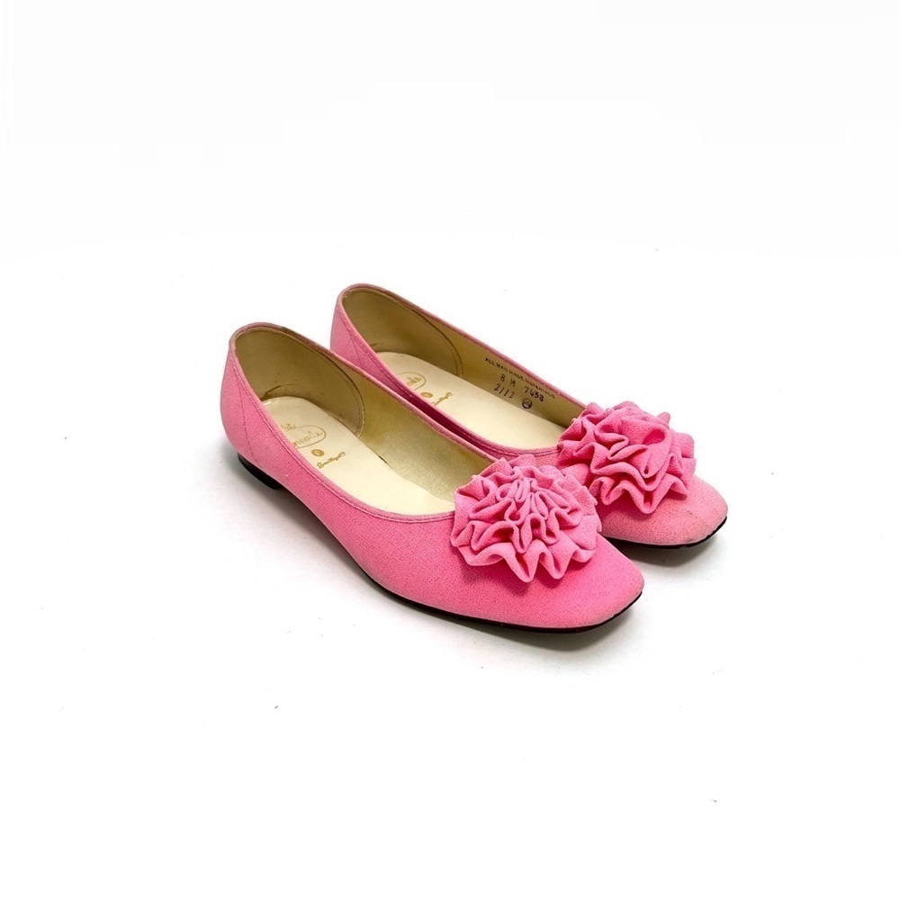 Vintage 1960s vegan pink fabric rosette flats - Picture 6 of 9